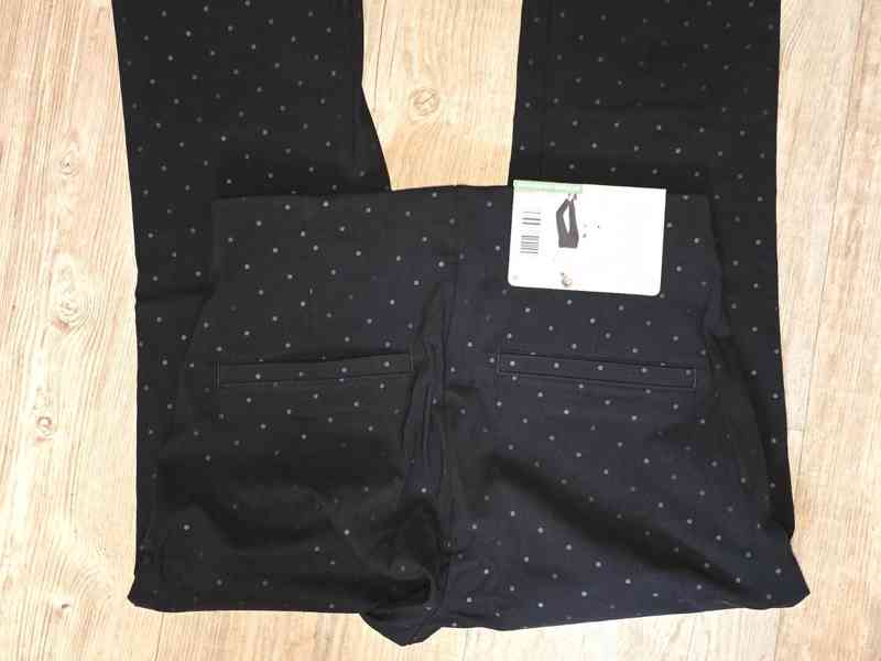 NOVÉ kalhoty, vel. 36 - foto 2