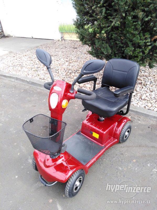 Elektrický invalidní vozík,skutr pro seniory - foto 1