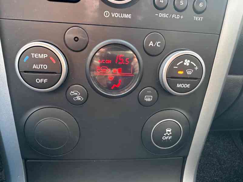 Suzuki Grand Vitara 1.6i City benzín 78kw - foto 23