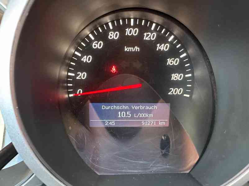 Suzuki Grand Vitara 1.6i City benzín 78kw - foto 18