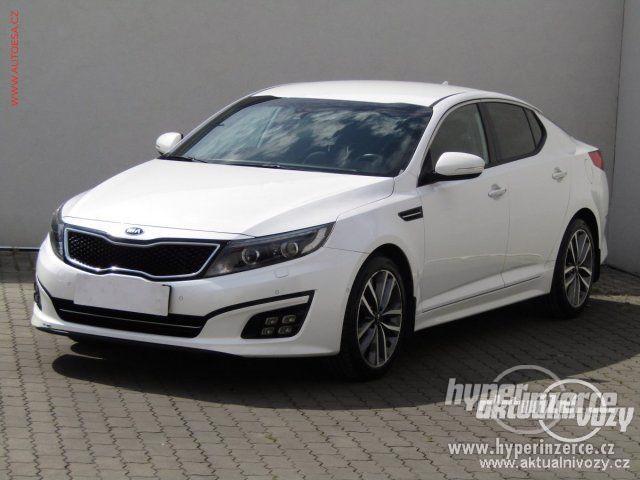 Kia Optima 1.7, nafta,  2015, navigace, kůže - foto 5