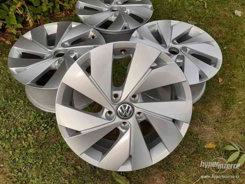 Alu disky Volkswagen Golf 8 Belmont R17 5x112 - foto 1