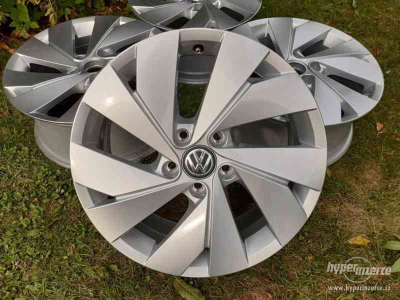 Alu disky Volkswagen Golf 8 Belmont R17 5x112 - foto 2