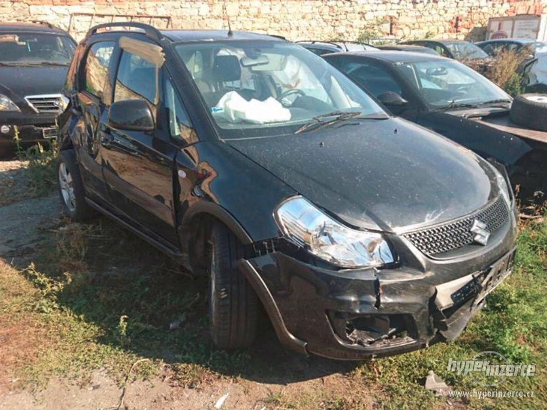 Suzuki AX4 1.6 benzín, 88kW, 4x4. 2013 - foto 1