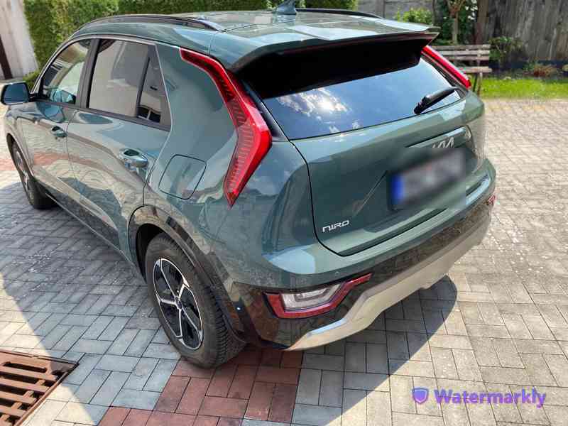 Prodám Kia Niro SG2 HEV Premium – 4/2023, pouze 11 500 km,ČR - foto 16
