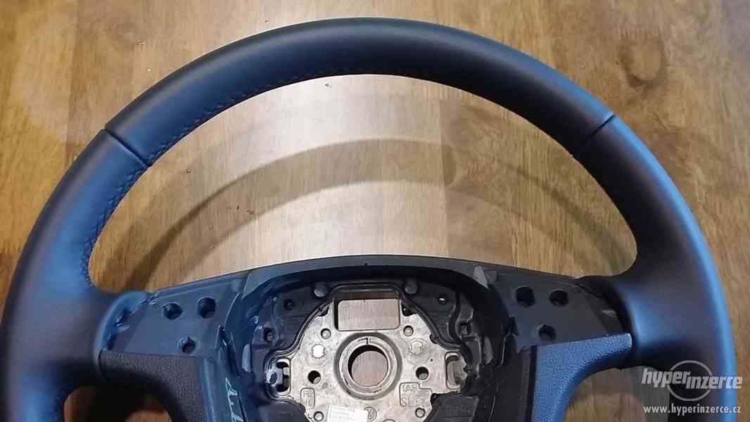Prodám nový kožený MULTIFUNKČNÍ volant na Škoda Octavia 2. - foto 2