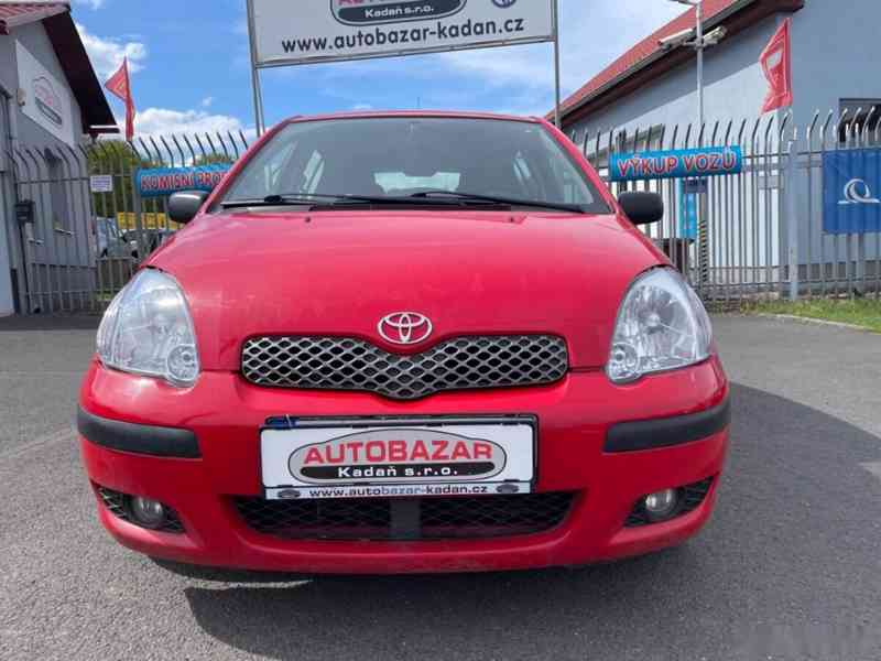 Toyota Yaris, 1,0 48kW, SERVISKA - foto 9