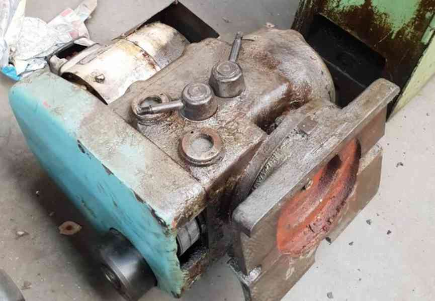 Bruska hrotová univerzální 2 UD 750 (13611.)   - foto 5