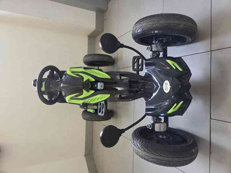 Šlapací motokara s tuningem - foto 5