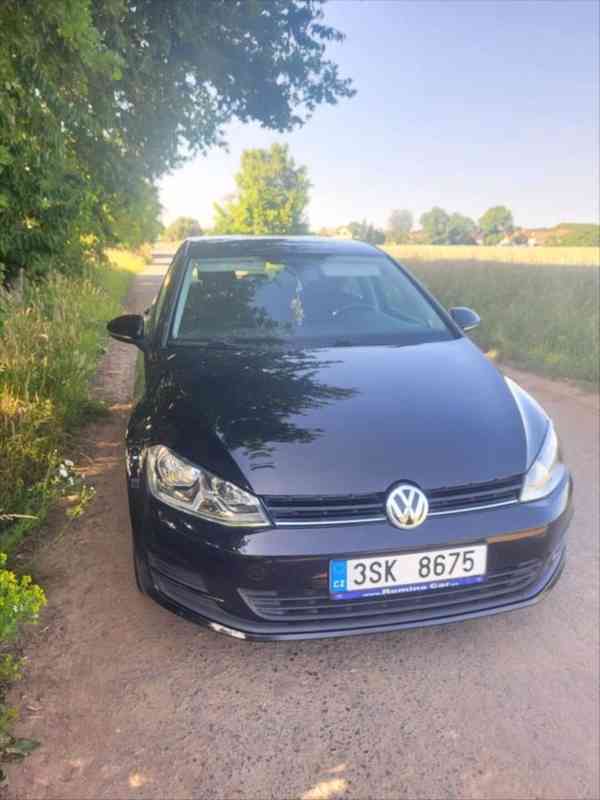 Volkswagen Golf 1,2 - foto 1
