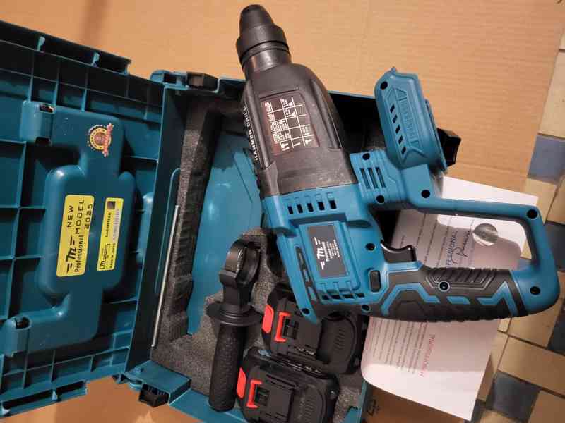 Aku bourací SDS kladivo M Professional                       - foto 3