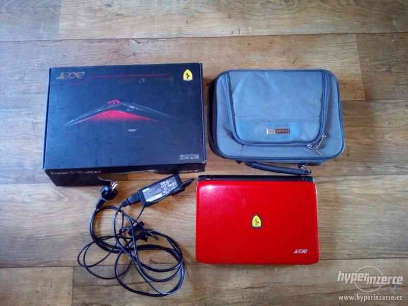 Ultrabook Acer Ferrari One 200 - foto 1