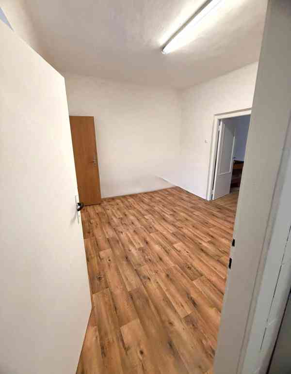 PRONÁJEM BYTU 3+1,  BRNO – MALOMĚŘICE - foto 8