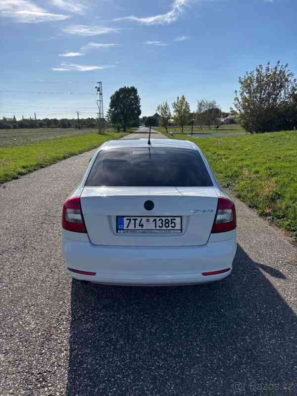 Škoda Octavia 1,6   TDI 77 kW, 2011 – 102 000 km - foto 12