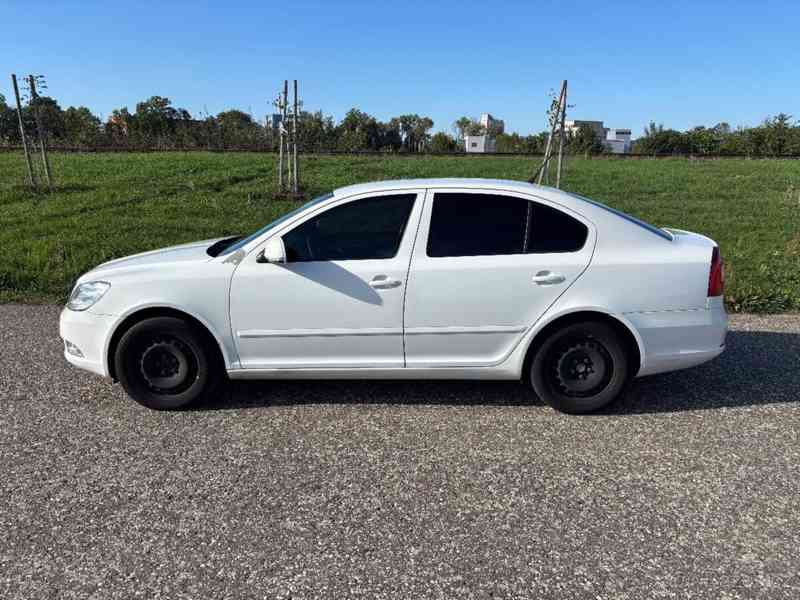 Škoda Octavia 1,6   TDI 77 kW, 2011 – 102 000 km - foto 2