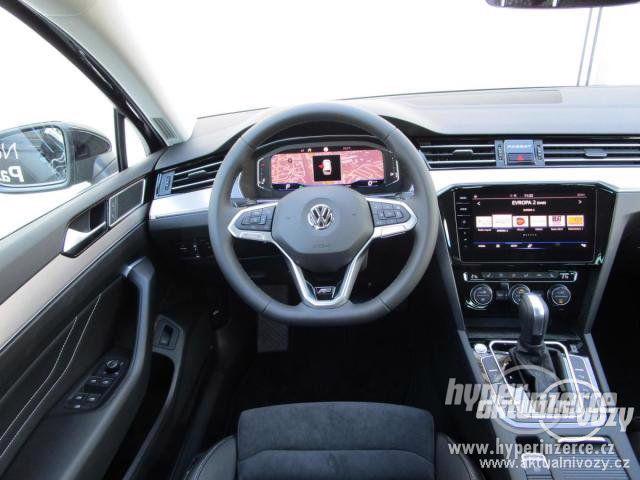 Nový vůz Volkswagen Passat 2.0, nafta,  2020, navigace - foto 7