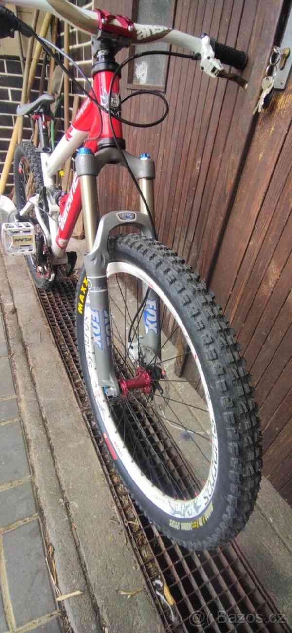 Celoodpružené kolo Banshee Rampant - foto 2