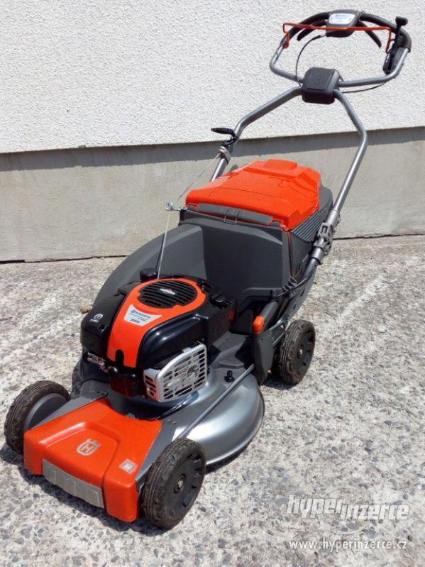 Motorová sekačka Husqvarna LC 53B e - 53cm - pojezd - Briggs - foto 1