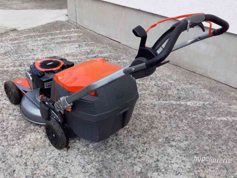 Motorová sekačka Husqvarna LC 53B e - 53cm - pojezd - Briggs - foto 10