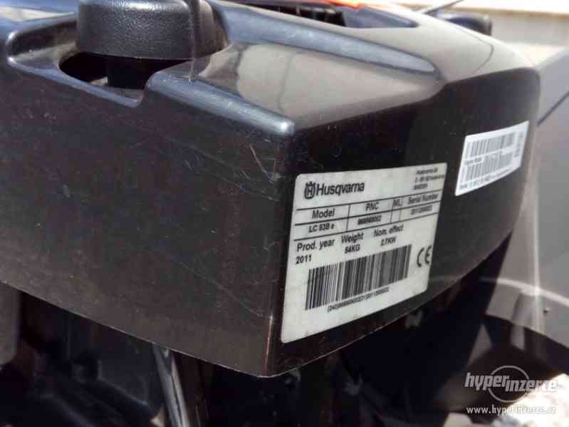 Motorová sekačka Husqvarna LC 53B e - 53cm - pojezd - Briggs - foto 13