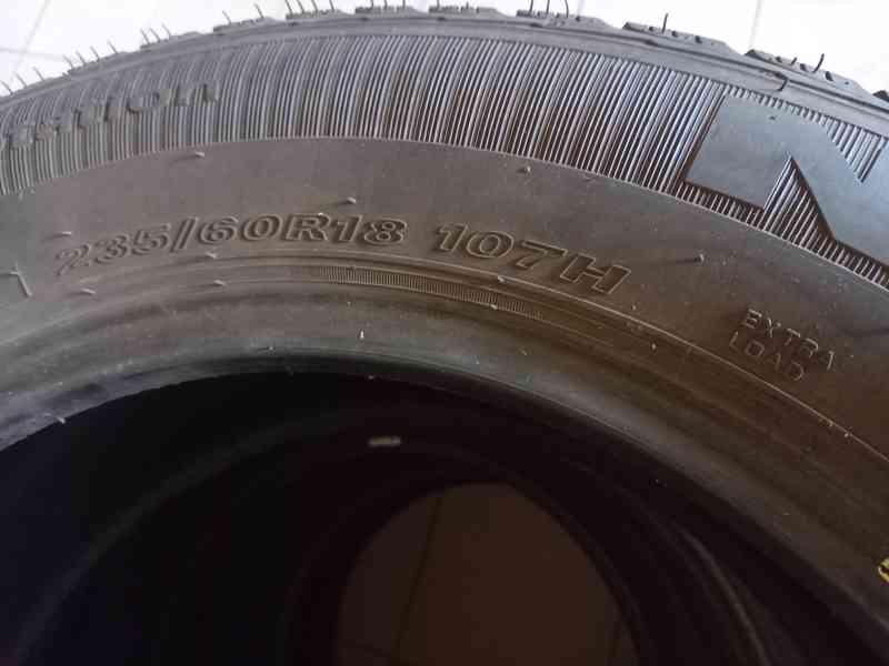 zimní pneumatiky - foto 1
