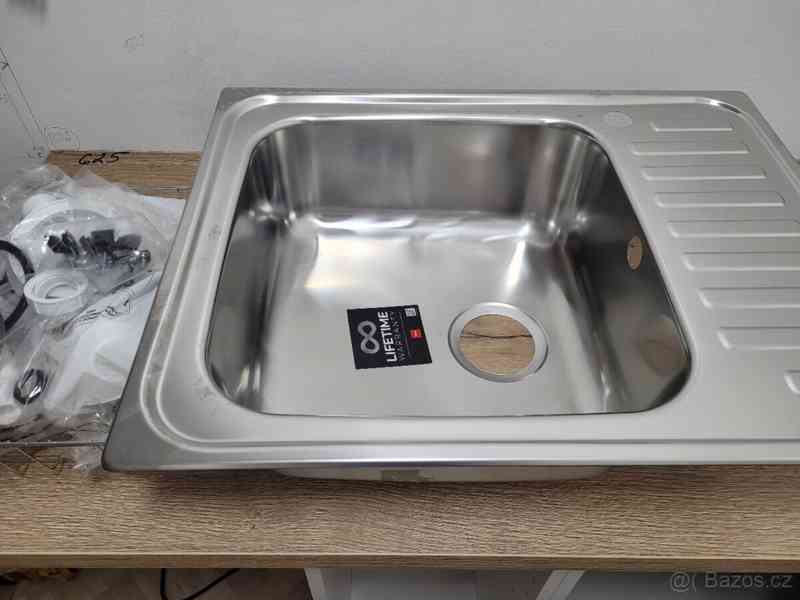Nerezový dřez - foto 2