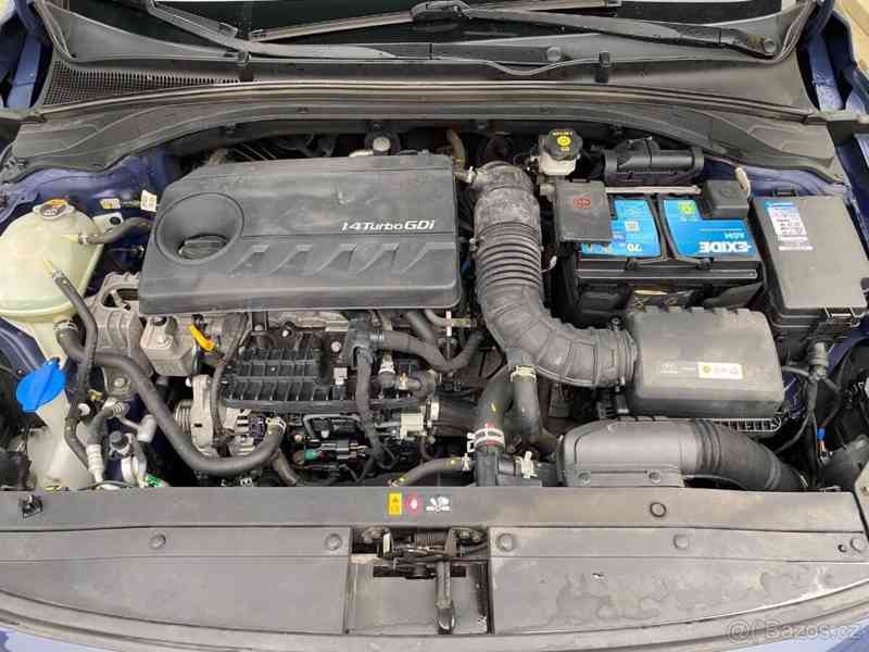 Hyundai i30 1,4   FASTBACK - foto 3