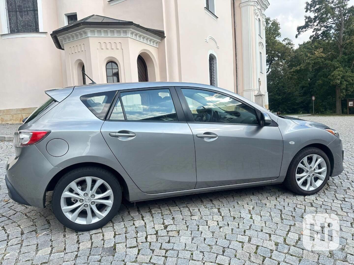 Mazda 3 1,6 - foto 1
