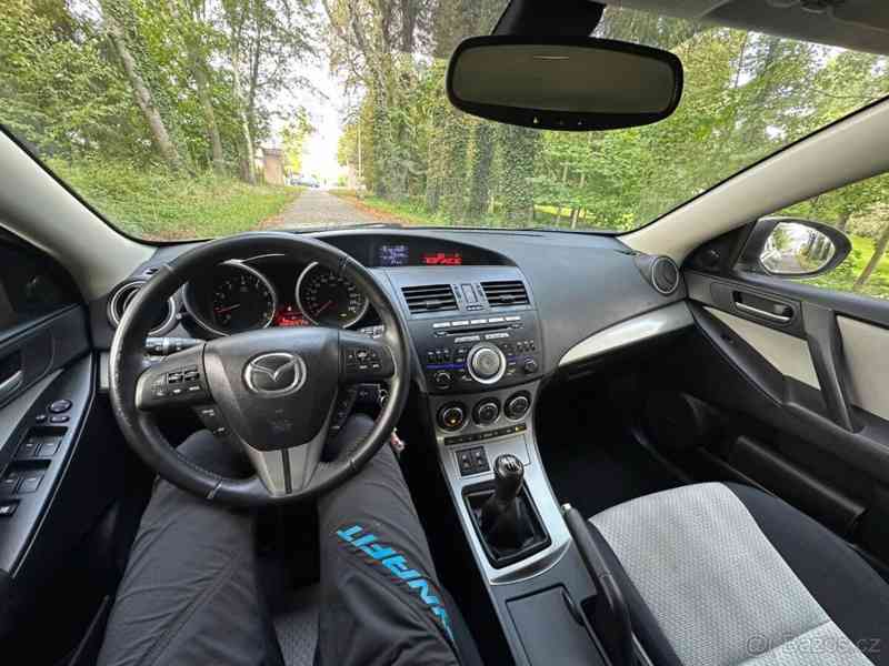 Mazda 3 1,6 - foto 6