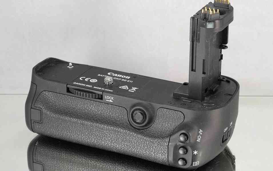 Canon BG-E11 *grip pro Canon EOS 5D MARK 3 - foto 6