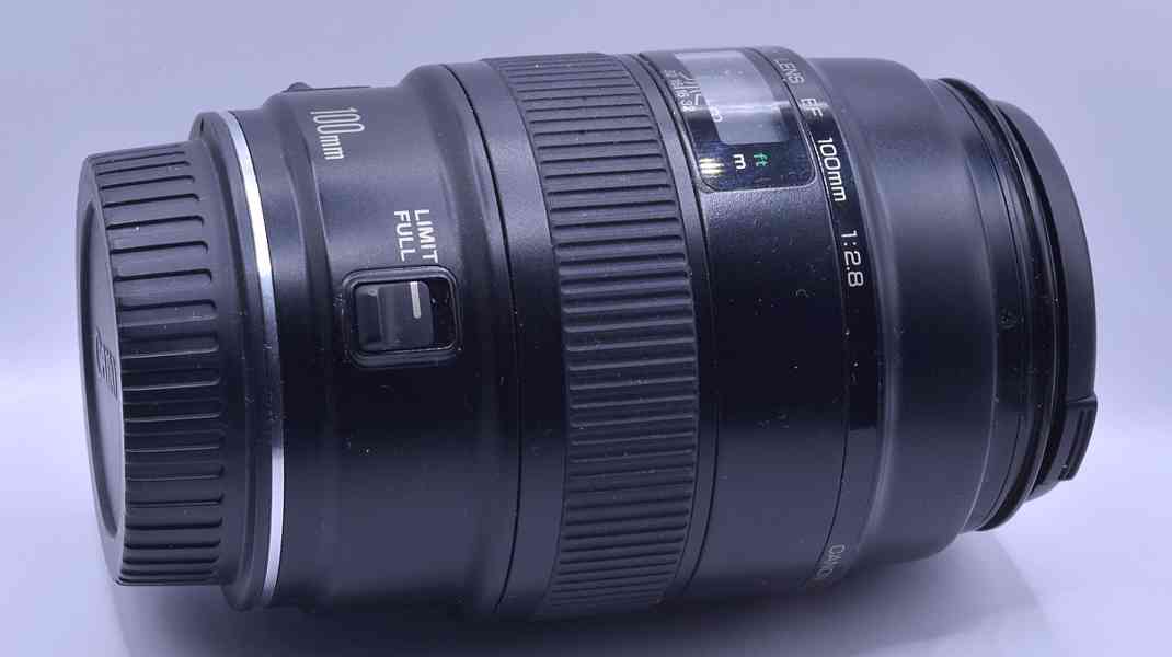 Canon EF 100mm f/2.8 *MACRO 1:1, 1:2.8 full-frame  - foto 7