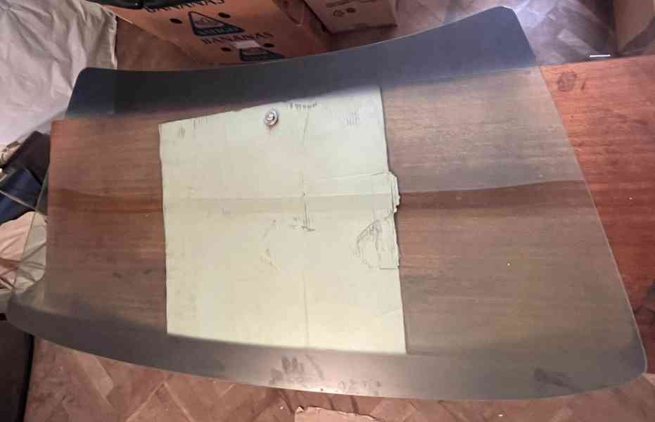 Přední sklo Škoda FELICIA zelené s pruhem - NOVÉ - foto 2