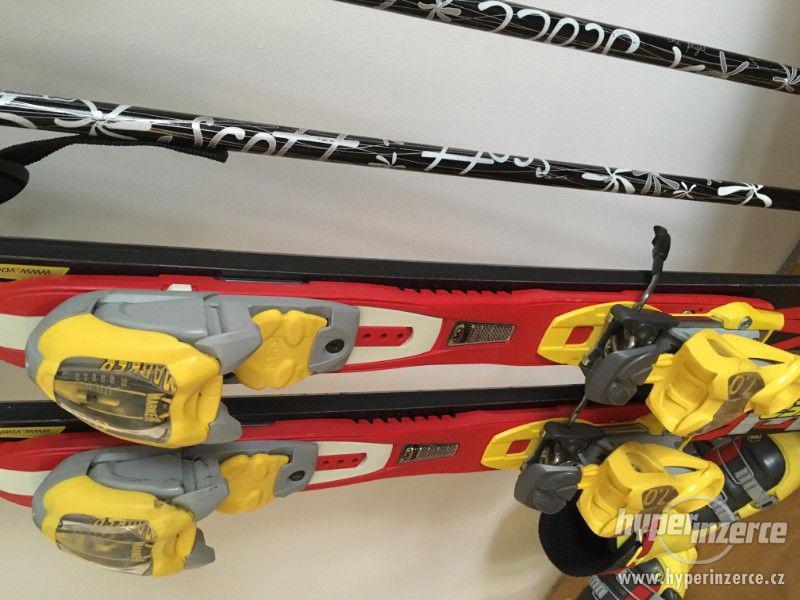 Kompletní lyžařský set (lyže, vázání, hůlky, lyžáky) - foto 5