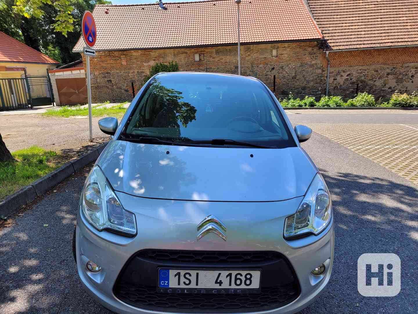 Citroën C3 1.4 benzín, 98 tis. km, panoramatická střecha - foto 1