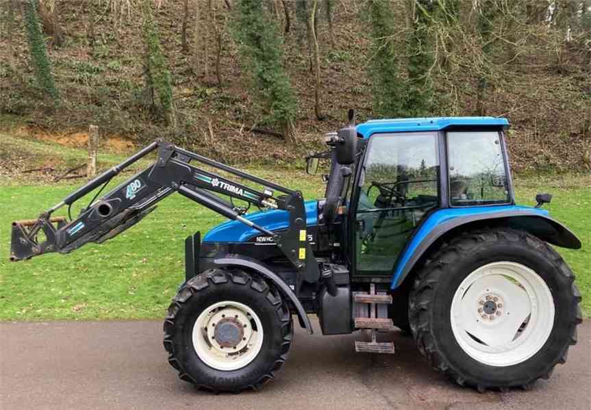New Holland TS115 -traktor 4wd-1 245 MTH - foto 2