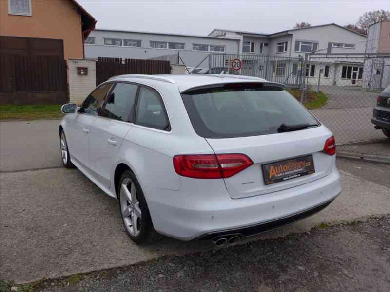 Audi A4 2,0 TDI 140KW, S-LINE, NAVI - foto 4