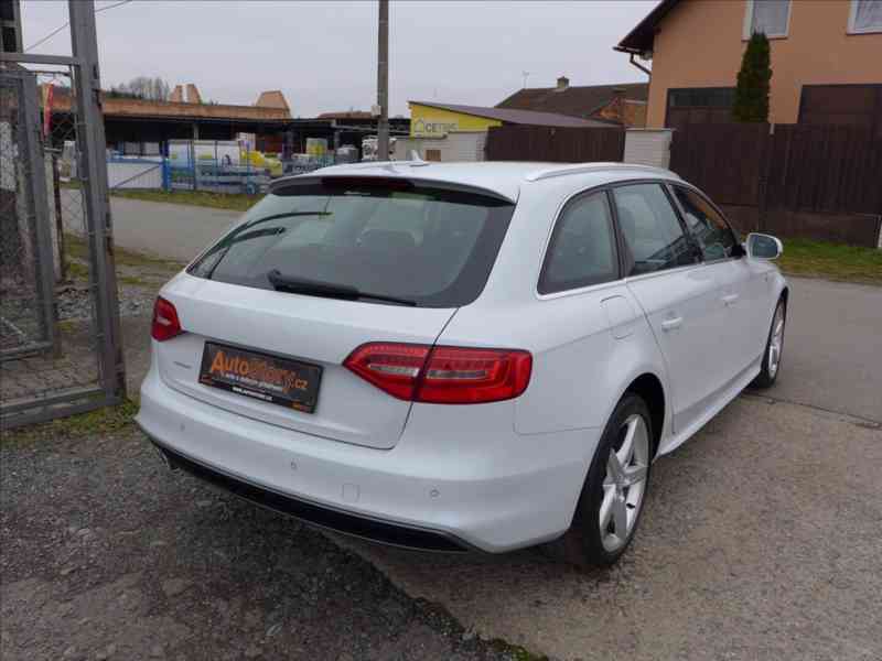 Audi A4 2,0 TDI 140KW, S-LINE, NAVI - foto 3