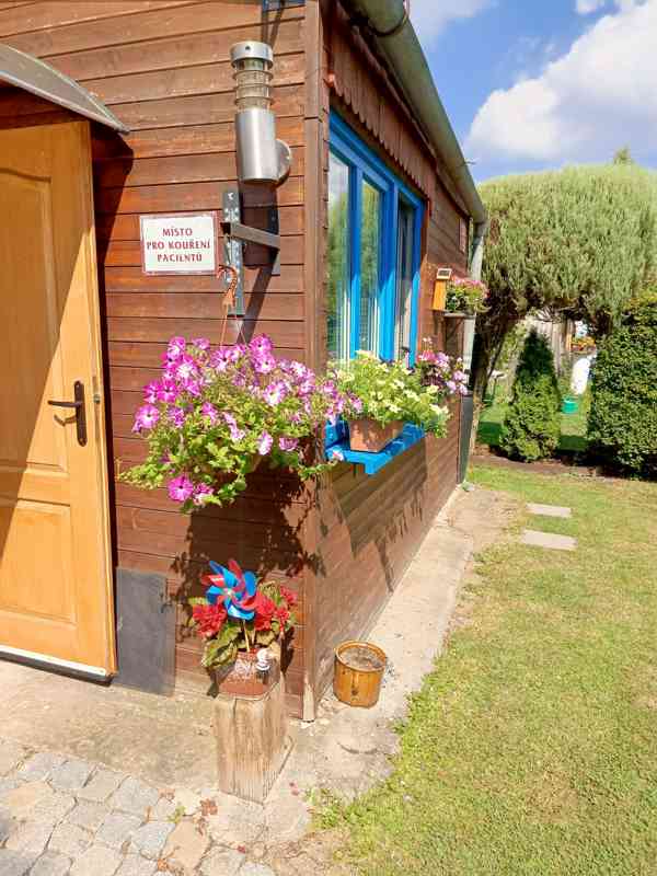 Zahrada s vlastní chatou v krásné lokalitě za odstupné - foto 6