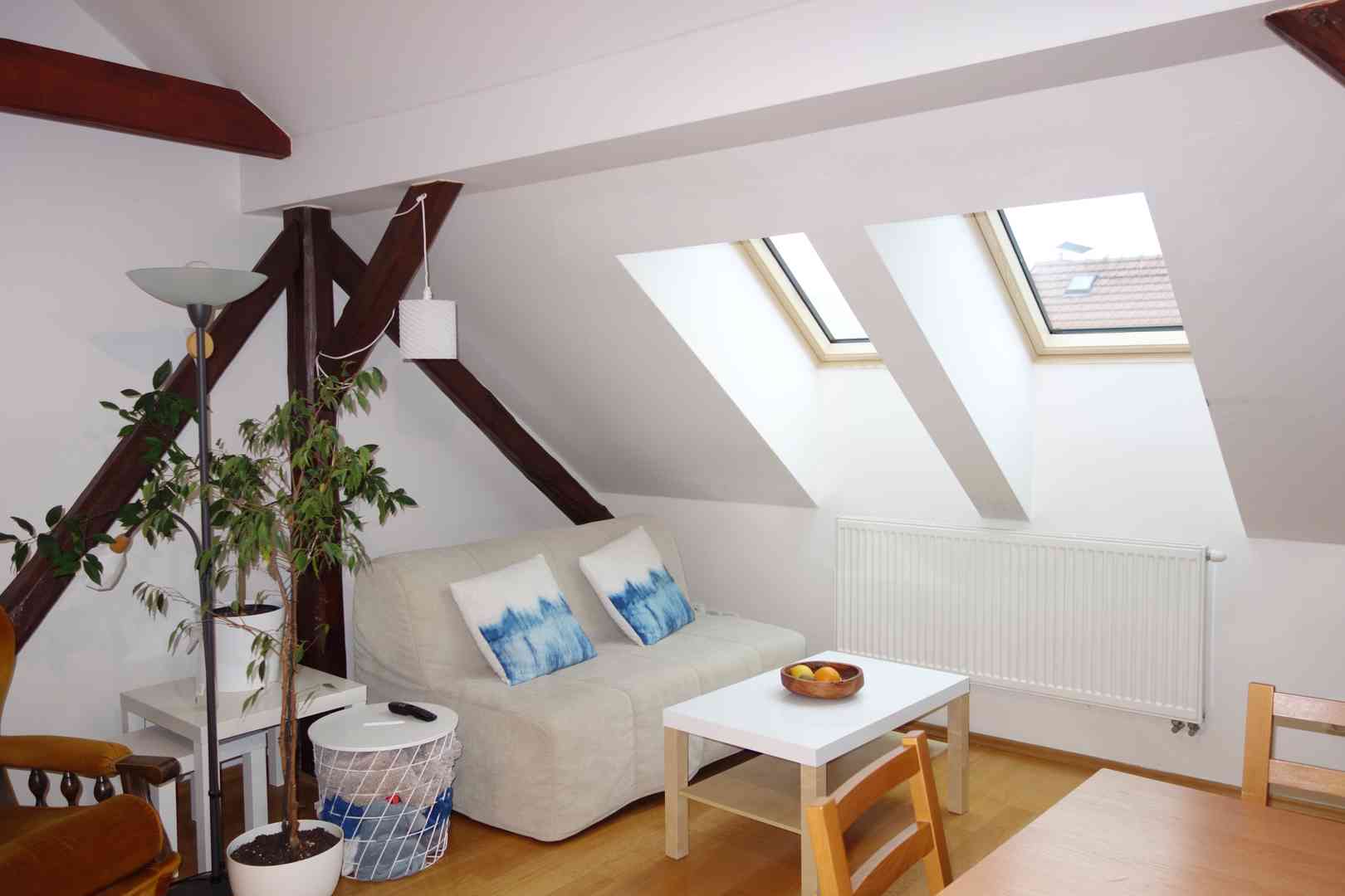 Pronájem bytu 2+kk v Brně - Králově Poli, ul. Bulharská - foto 2