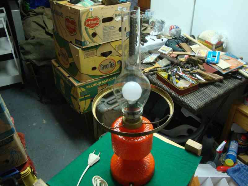 Retro lampa lampička Opálové sklo skleněná funkční top stav - foto 7