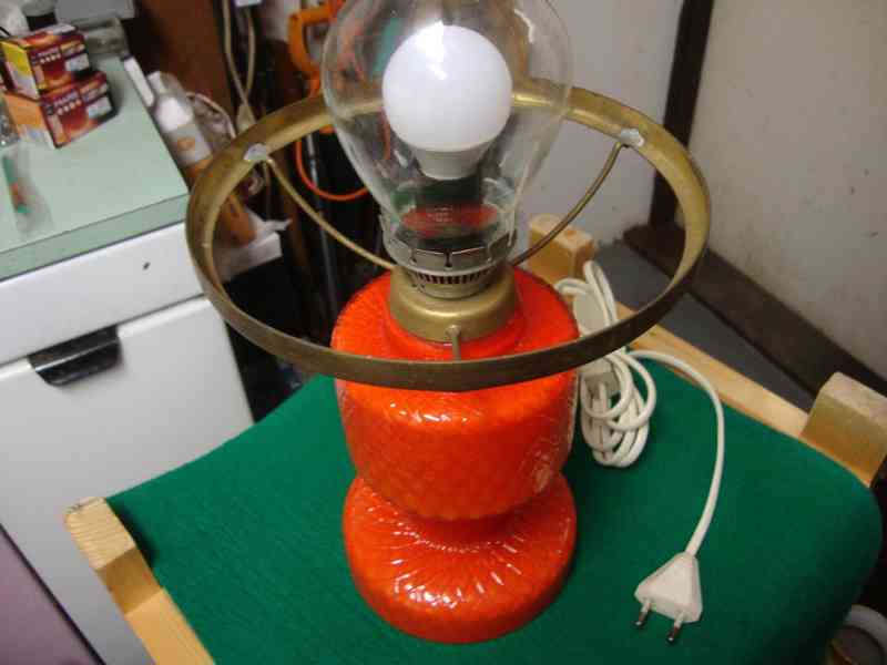 Retro lampa lampička Opálové sklo skleněná funkční top stav - foto 9