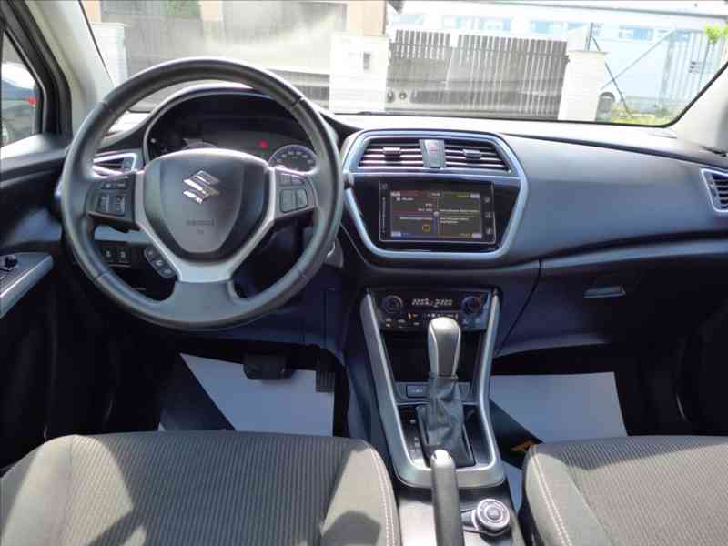 Suzuki SX4 S-Cross 1,6 DDiS 4X4 VÝHŘEV KAMERA - foto 7
