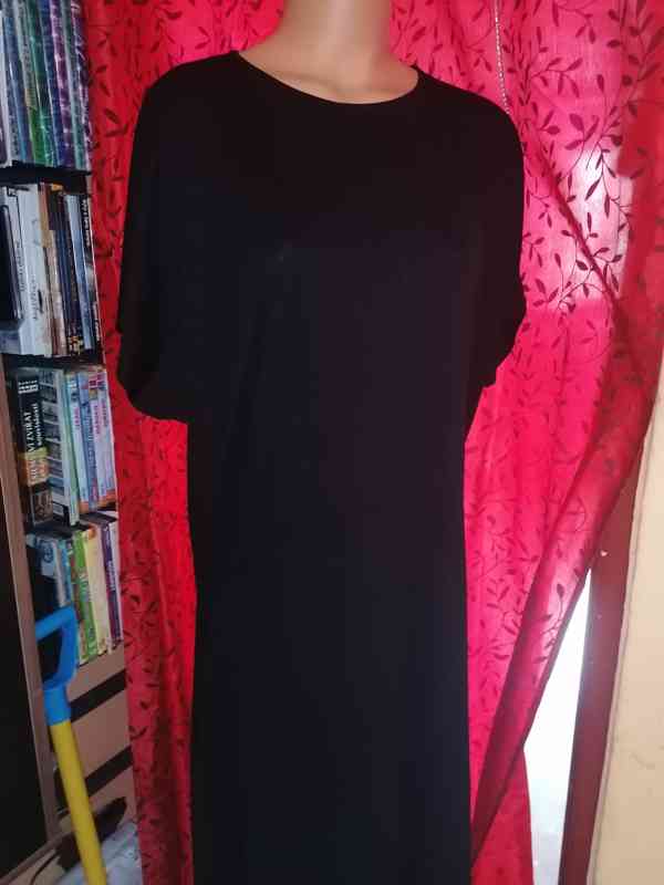 Dámské černé volné šaty, Zara