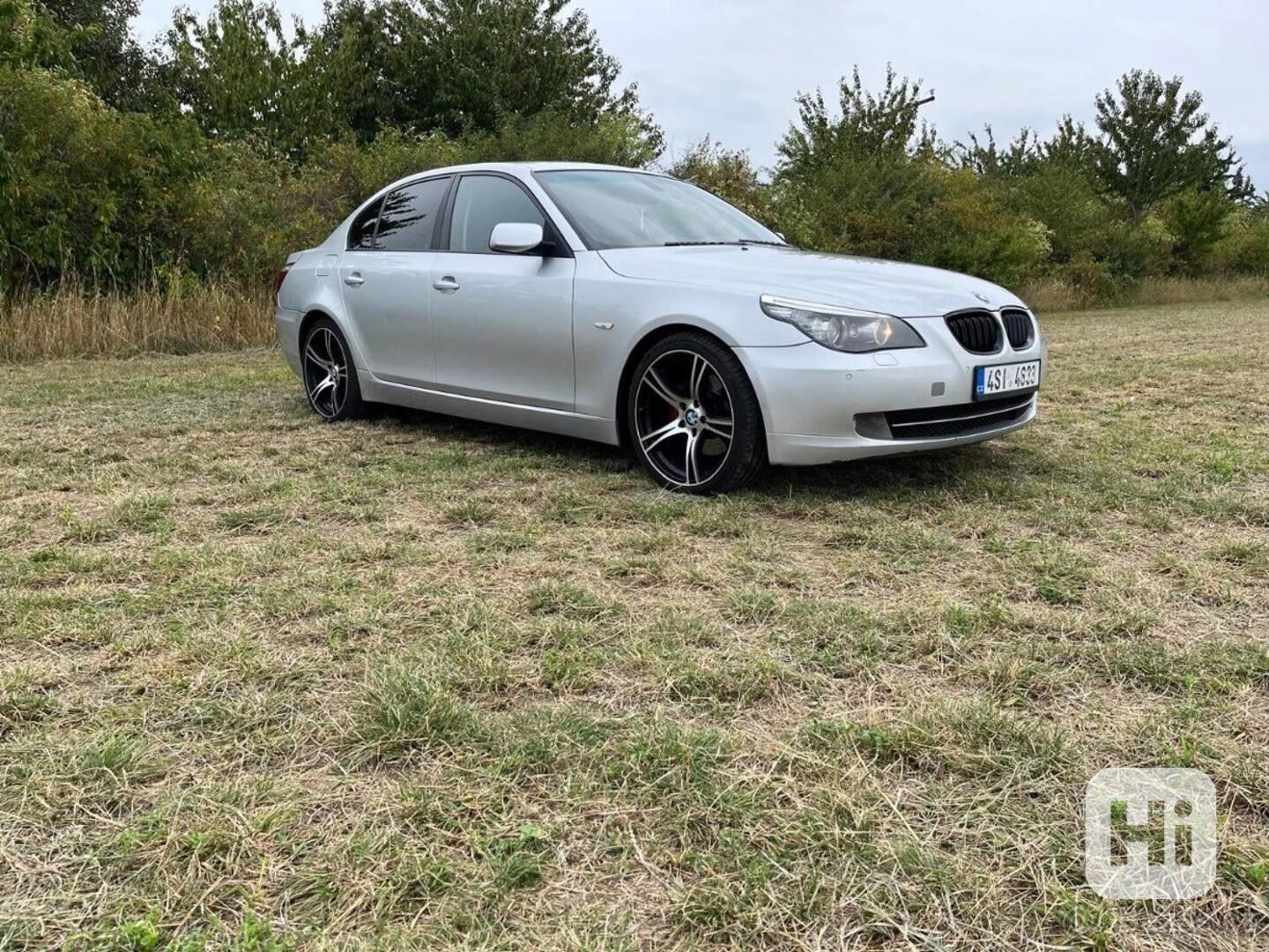 BMW Řada 5 3,0   E60 530d - foto 1