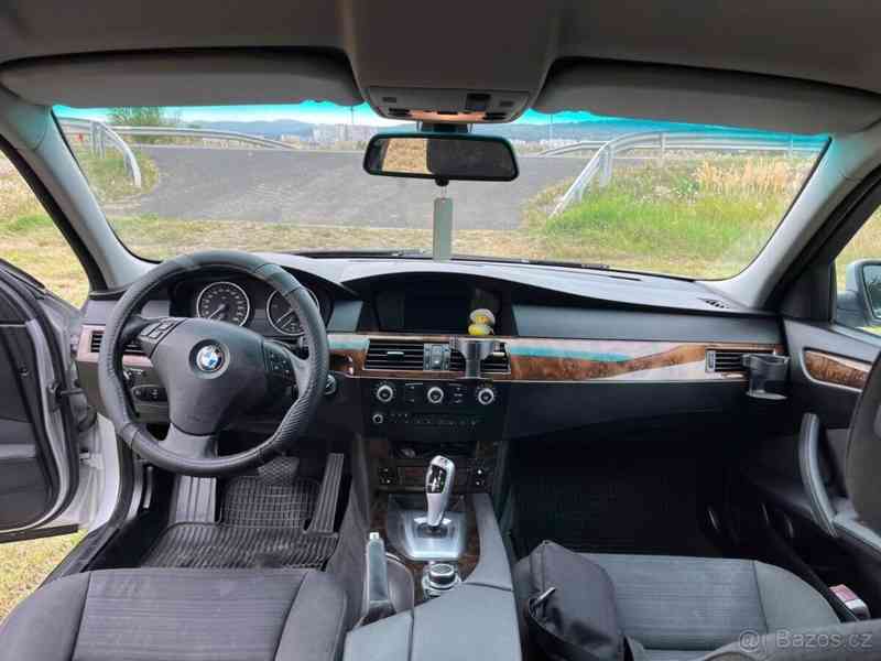 BMW Řada 5 3,0   E60 530d - foto 6