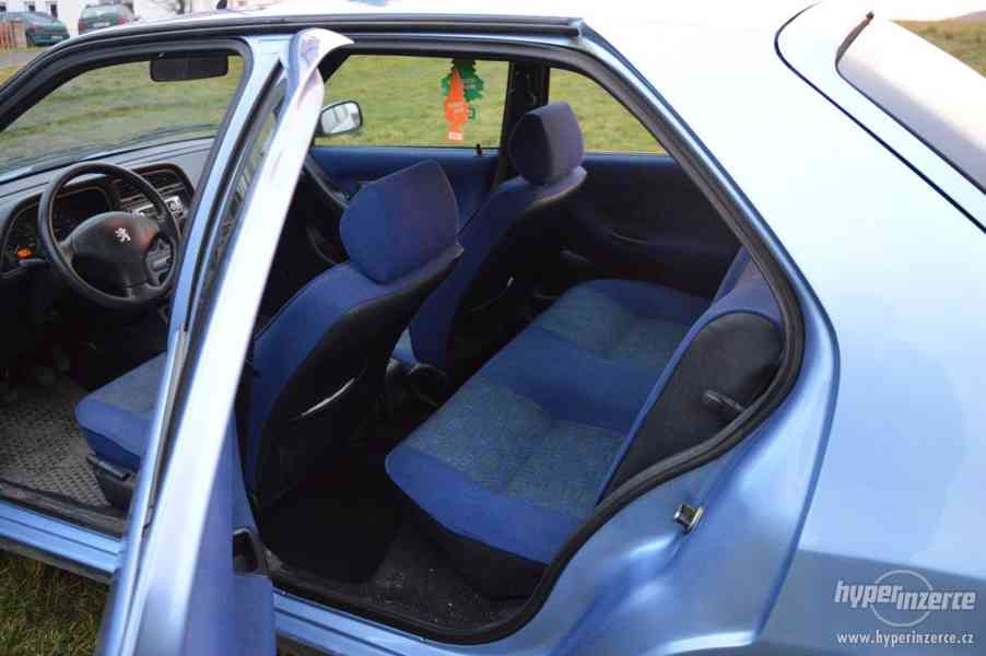 Peugeot 306 1.4i, nová STK, super stav, garážováno - foto 15