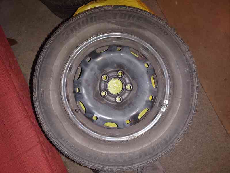 Nabízím 4 Letní pneumatiky Bridgestone (175/70 R14 84 T) - foto 1