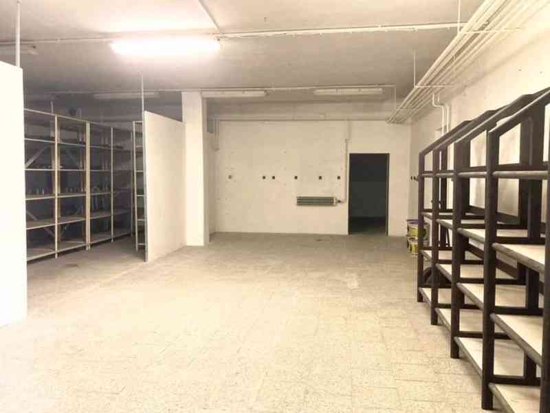 Prodej polyfunkční budovy v obci Úštěk. - foto 6