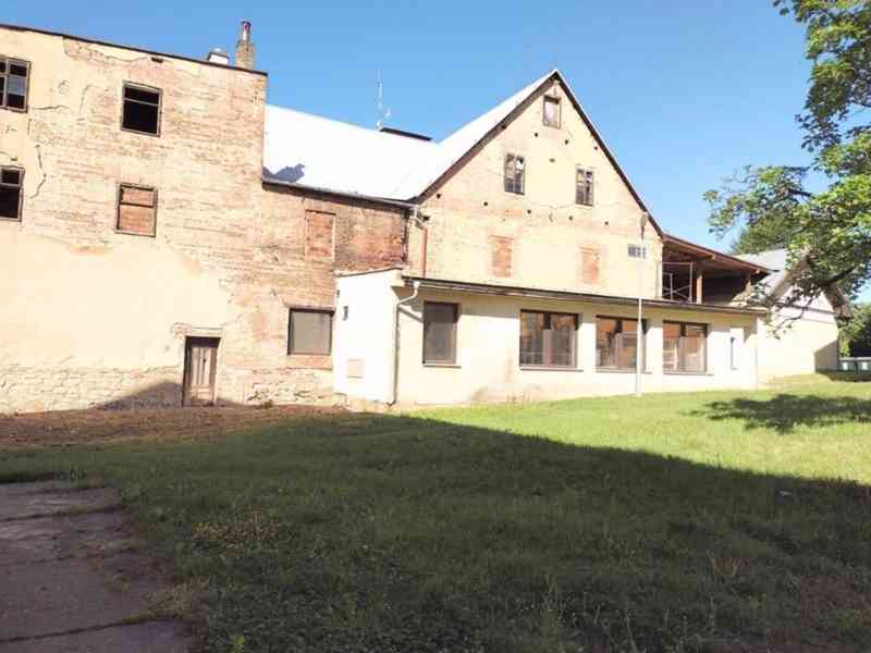 Prodej polyfunkční budovy v obci Úštěk. - foto 29