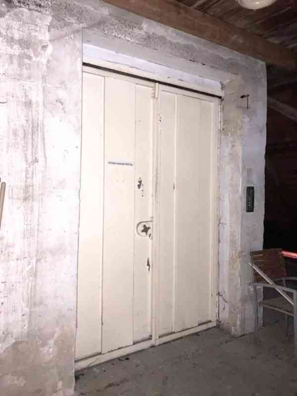 Prodej polyfunkční budovy v obci Úštěk. - foto 11